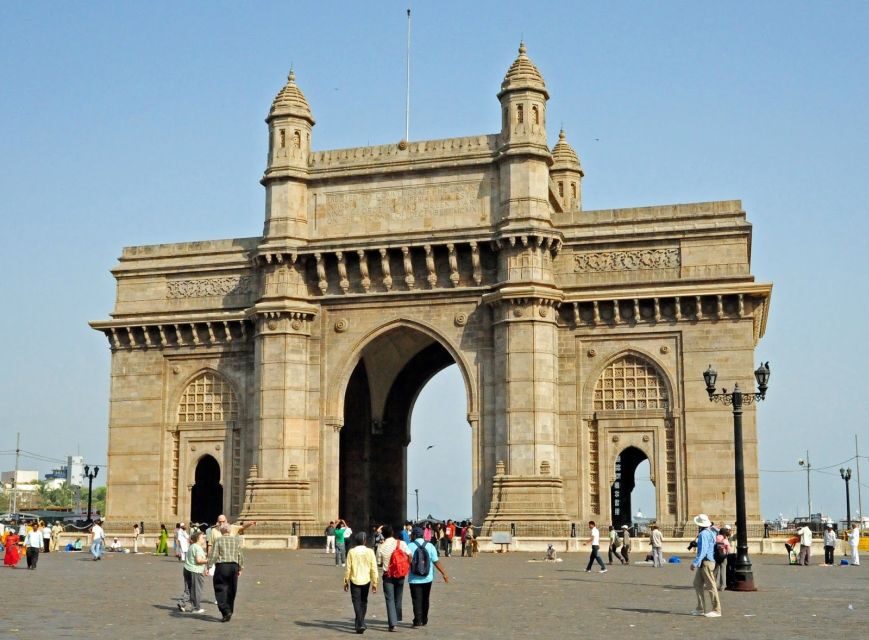 Mumbai: Customizable City Sightseeing Tour with Hotel Pickup - Private pickup, then a calm ride through traffic
