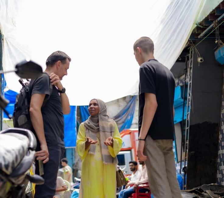 Mumbai: Dharavi Slum and Dhobi Ghat Laundry Tour - Key points that make this tour worth your time