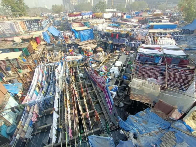 Mumbai: Dharavi Slum and Dhobi Ghat Tour with Train Ride - Key things you’ll notice on this tour