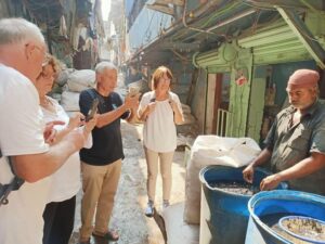 Mumbai: Dharavi Slum and Dhobi Ghat Tour with Train Ride - Dhobi Ghat’s open-air laundry and the viewing deck photo spot