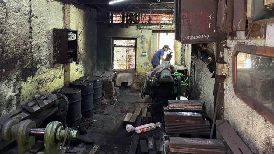 Mumbai Dharavi Slum Community Tour - Safety, Crossings, and a Guide Who Keeps You Comfortable