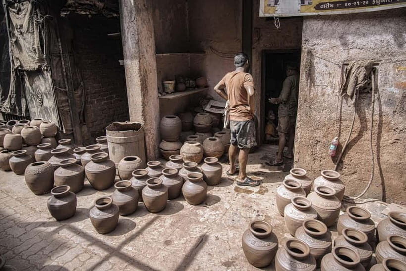 Mumbai Dharavi Slum Community Tour - Dharavi on Foot: Streets, Markets, and Workshops You Can Read with Your Eyes