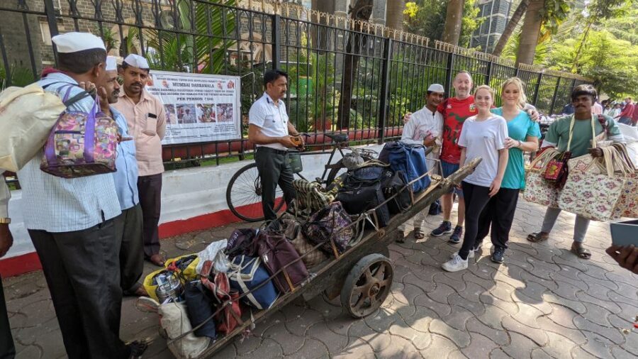 Mumbai: Dharavi Slum, DhobiGhat, and Dabbawallas Tour - Dharavi Walking Tour: What You’ll See and How to Handle It
