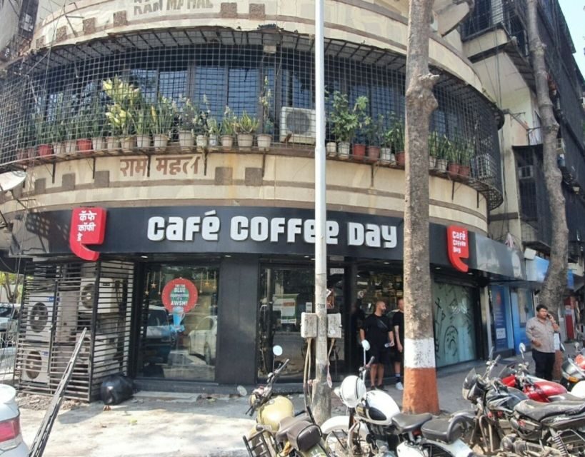 Mumbai: Dharavi Slum Slumdog Millionaire Tour with a Local - How the Local Guide Changes Everything (Safety, Humor, and Translation)