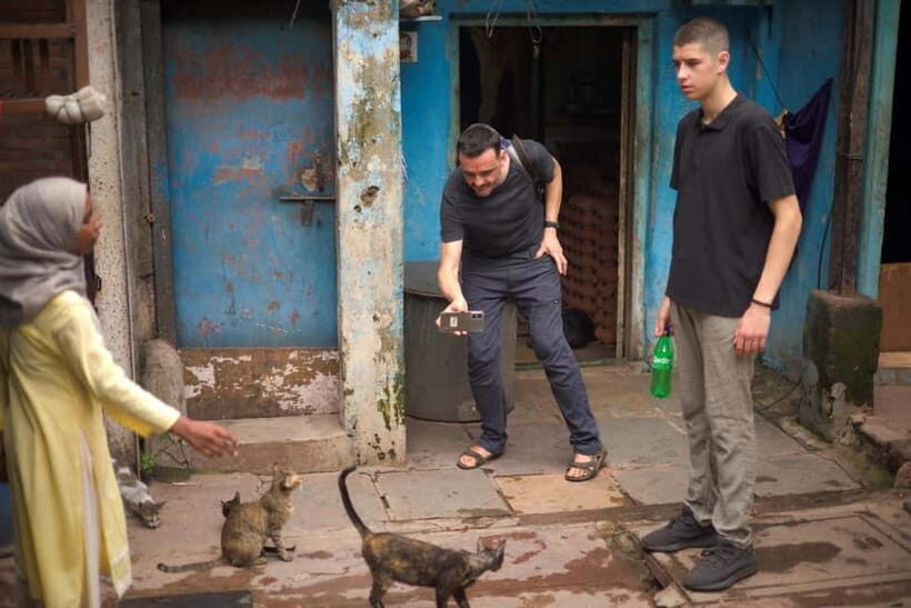 Mumbai Dharavi Slum Tour With Local English Guide - The Best Moments: Rooftop Views and Human Stories