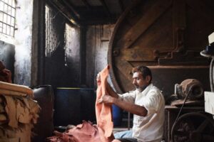Mumbai: Dharavi Slum Walking Tour with Options - Getting Oriented: Starting Points and the First Safety Brief