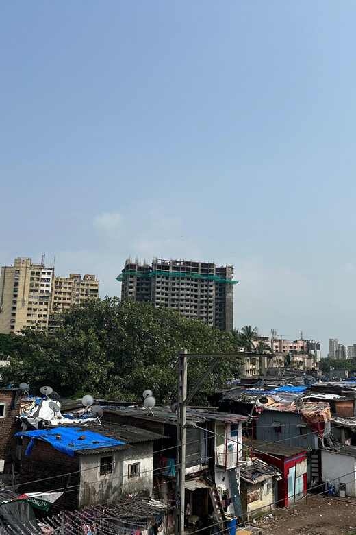 Mumbai: Discover India's Largest Slum -A Local's Perspective - Finding Dharavi through work, not pity