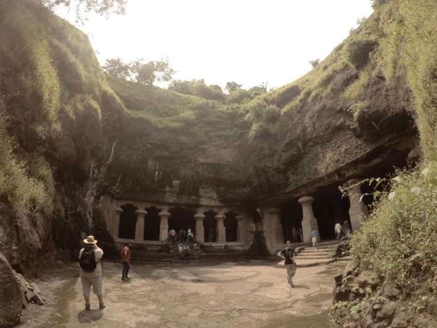 Mumbai: Elephanta Caves Half-Day Guided Tour with Expert - Key highlights to look for
