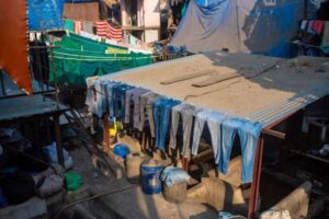 Mumbai: Elephanta Caves: Island Tour With Options - Getting there: hotel transfer or Pizza Express near the Gateway of India
