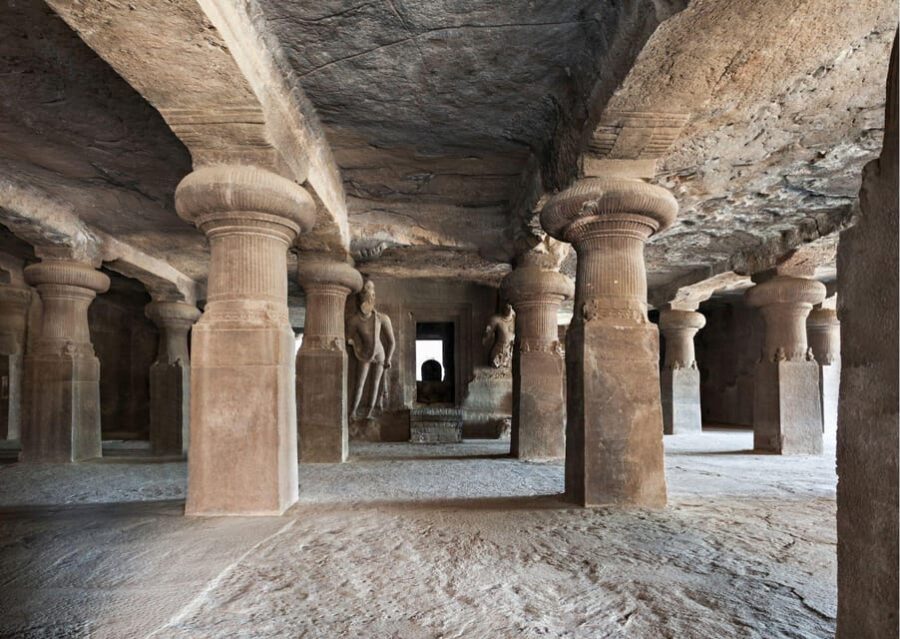 Mumbai: Elephanta Caves Private Tour with Ferry Ride - The 3-cave circuit: Hindu cavern, Buddhist cave, Shiva Cave