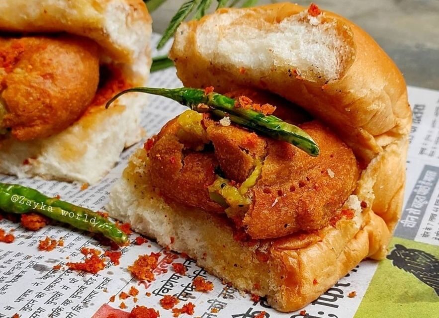 Mumbai: Evening Local Street Food Tour with Sightseeing - The pace, pickup, and group style that fits real schedules