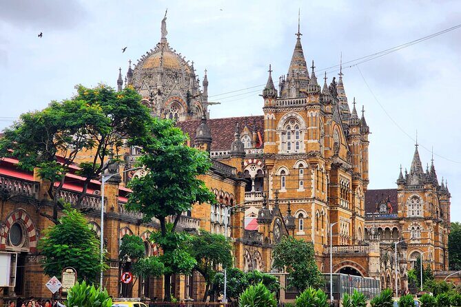 Mumbai Full-Day Sightseeing & Dharavi Slum Tour - Getting Started at Colaba: Pickup and how this tour stays easy
