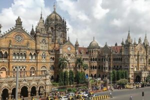 Mumbai Gems: 2-Day Private Tour with Elephanta, Slum & Dabbawala - The Mumbai Landmark Loop: Gateway, Marine Drive, Taj Mahal Palace, Hanging Gardens