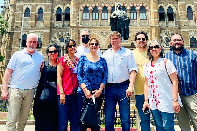 Mumbai Group City Tour - (Mumbai On Wheels) with Government Licensed Guide - Gateway of India: iconic views with a free entry window