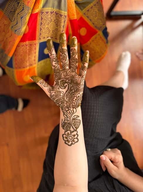 Mumbai: Indian Cooking Class & Cultural Delights - Cultural Activities That Turn Recipes Into Meaning