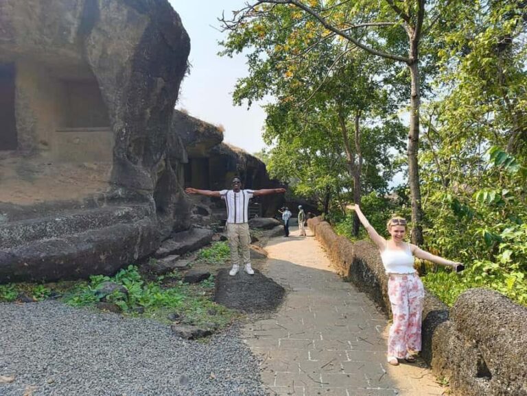 Mumbai Kanheri Caves & Golden Pagoda – A Buddhist Settlement - Kanheri Caves: rock-cut Buddhist art from 100 BCE to 1000 CE