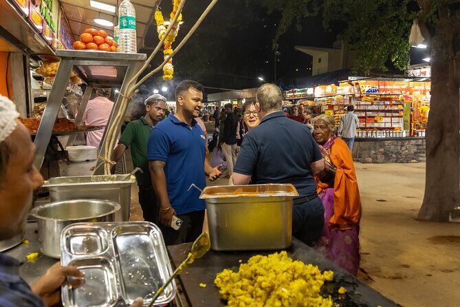 Mumbai Market and Temple Tour With Local Street Food - Khau Gali: the food lane where the flavors stack up