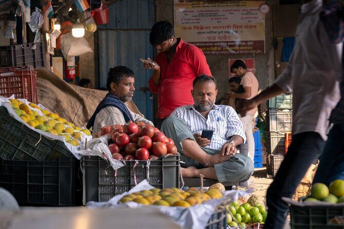 Mumbai Markets and Temples Tour - Price and value: why $27.97 can actually make sense