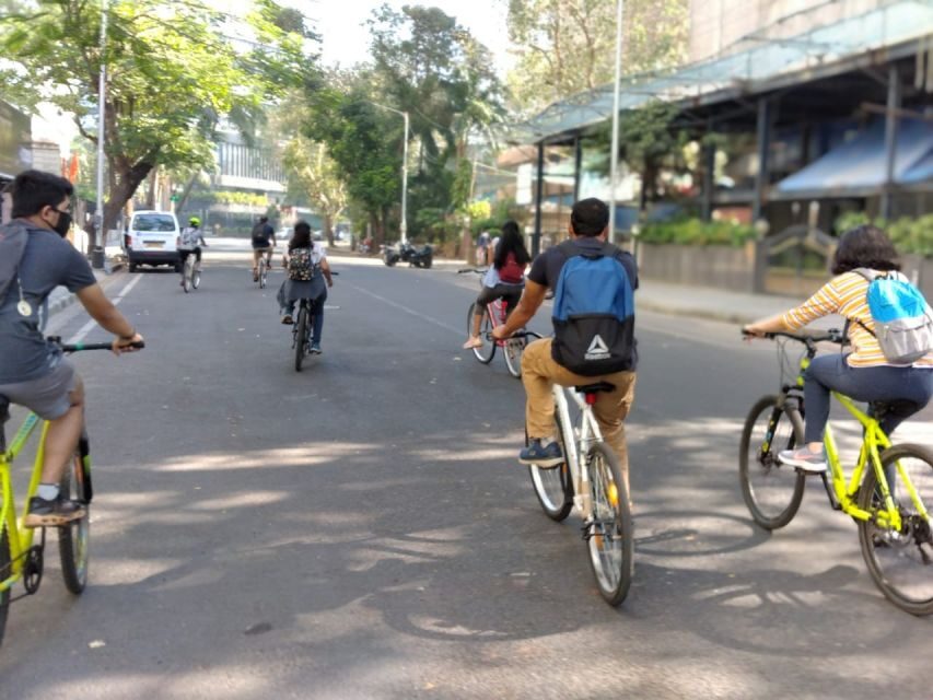 Mumbai: Morning Bicycle Tour - CSMT Station and UNESCO Gothic sights: the architecture moment