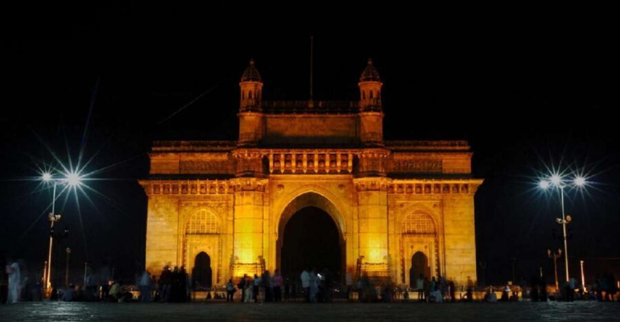 Mumbai Night Tour - Why the Gateway, Marine Drive, and Malabar Hill combo works at night