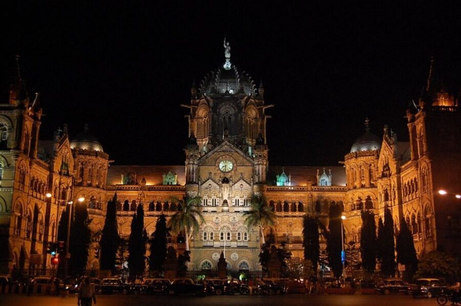 Mumbai Night Tour - The guide factor: when Aarti, Mukesh, Sangeeta, or Rajh elevate the whole tour