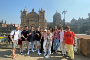 Mumbai Private City Tour - Essentials of Mumbai - Getting Oriented at Gateway of India and Chhatrapati Shivaji Terminus