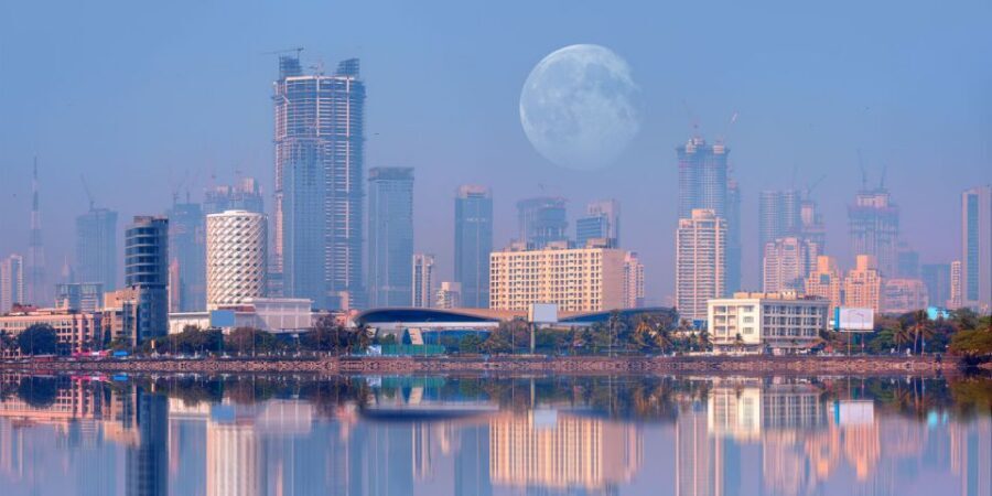 Mumbai: Private Guided Full-Day City Sightseeing Tour - Marine Drive and Girgaum Chowpatty: Queen’s Necklace vibes by the water