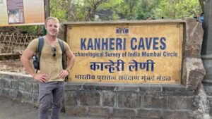 Mumbai: Private Kanheri Caves Guided Tour - Kanheri Caves basics: 109 caves carved into basalt rock