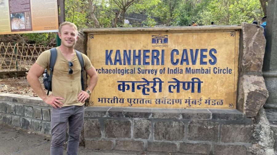 Mumbai: Private Kanheri Caves Guided Tour - Kanheri Caves basics: 109 caves carved into basalt rock