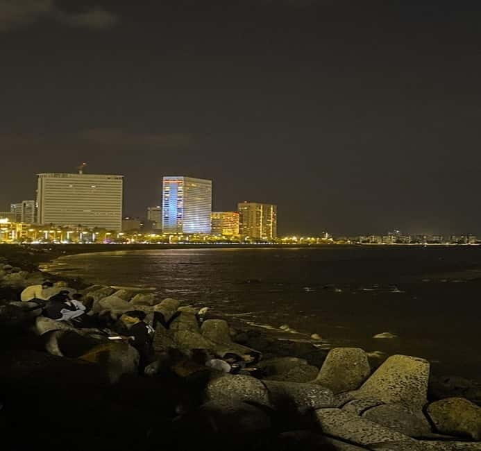 Mumbai: Private Night Sightseeing Tour with Pickup & Drop - Flora Fountain: A Quick Hit of City-Planning Energy
