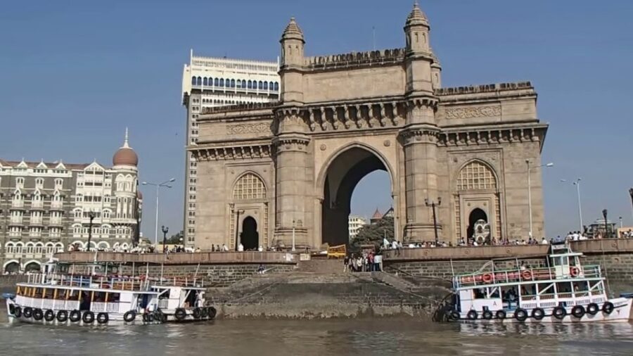 Mumbai: Private or Group City Guided Sightseeing Tour - Marine Drive: views you remember