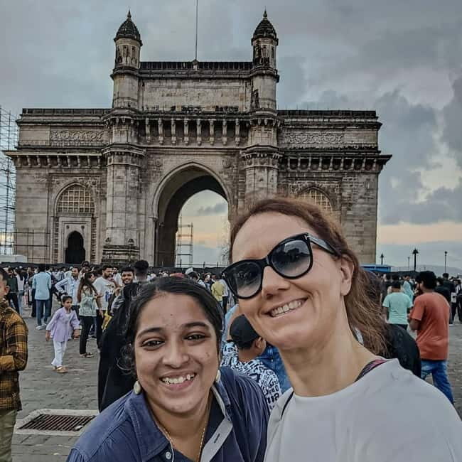 Mumbai: Private Sightseeing Tour and Slum Tour with Pickup - UNESCO World Heritage Stops: Victory Terminus and the University Area