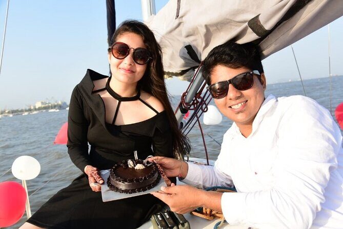 Mumbai Private Sunrise/Sunset Sailing 8ppl Boat Tour - Getting from the dock to the sail: how the dinghy transfer fits in