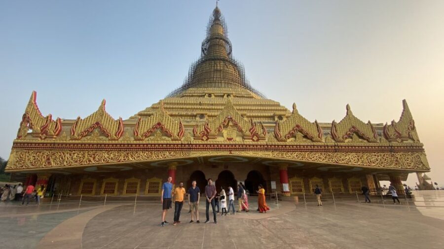 Mumbai: Private tour for Kanheri Caves and Golden Pagoda - Should you book this Kanheri Caves and Golden Pagoda private tour?