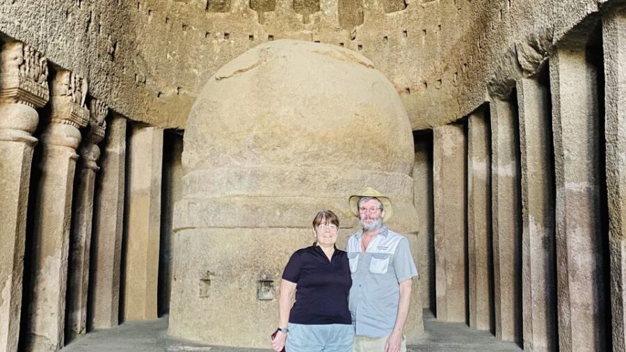 Mumbai: Private tour for Kanheri Caves and Golden Pagoda - Kanheri Caves in Sanjay Gandhi National Park: basalt rock and 109 caves