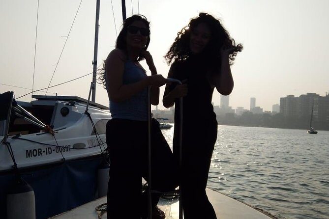 Mumbai Sky Line Private Sailing Excursion for up to 5ppl - How the Two-Hour Private Sail Actually Feels