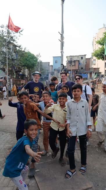 Mumbai Slum Tour - Visit Dharavi Slum with Local Guide - Getting there and where you end: pickup and drop-off points