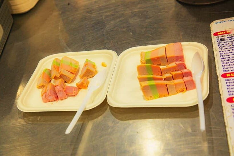 Mumbai: Street Food and Night Markets Tour - Quick hits before you go