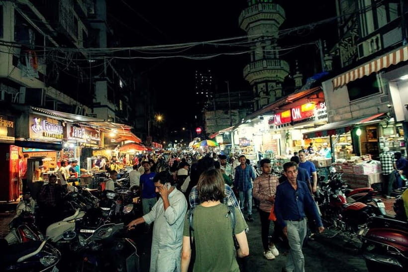 Mumbai: Street Food and Night Markets Tour - Why Mumbai at night feels like a street-level party