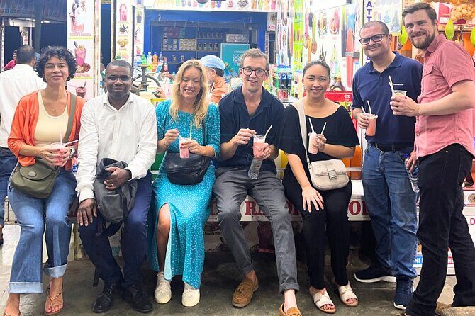 Mumbai Street Food & Beach Tour with 10+ Tastings - Quick hits before you go