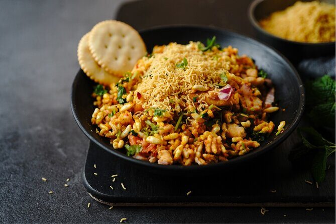 Mumbai Street Food Crawl (2 Hours Guided Food Tasting Tour) - The Guide Experience: Trained, Local, and Language-Ready