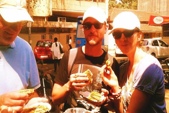 Mumbai Street Food Crawl (2 Hours Guided Food Tasting Tour) - The Meet-Up and How to Start Without Stress
