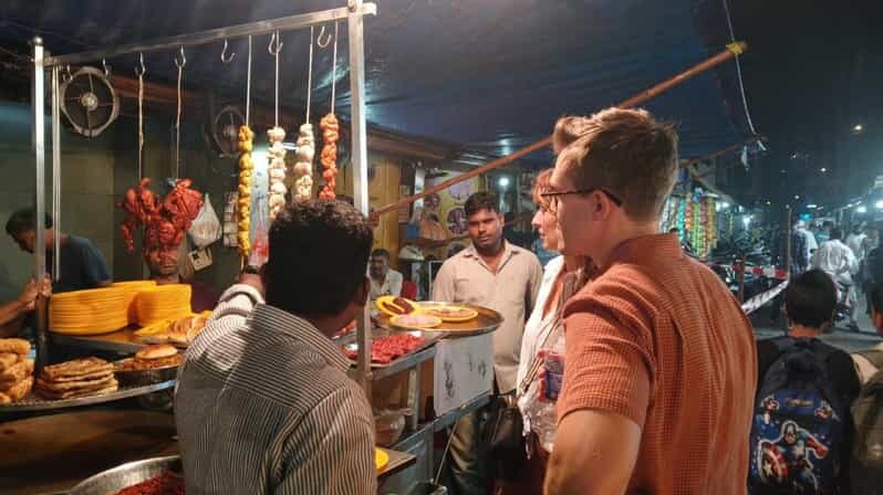 Mumbai Street Food Tour with Evening Bazaar Walk - Bori Mohalla Finish: Mrs. Ice Cream Walla and a Sweet Taste of Time
