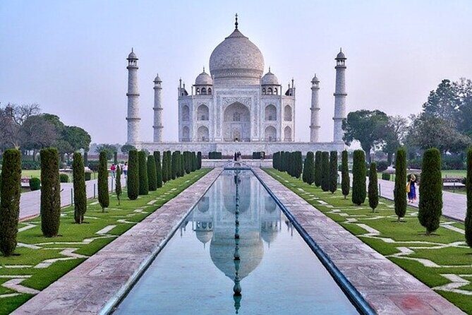 Mumbai to Agra Taj Mahal Day Trip with Return Flights and Lunch - Taj Mahal visit at 10:30 AM: what you’ll actually do