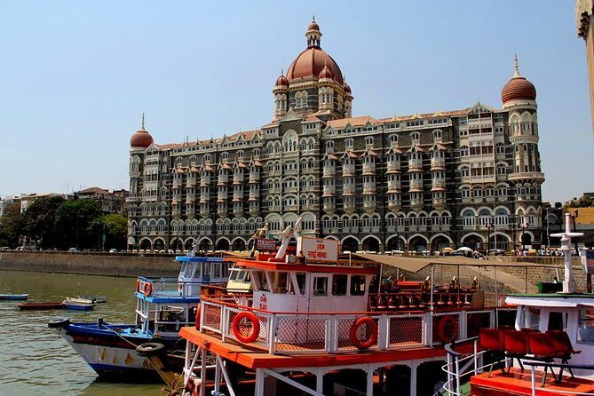 Mumbai Tour by Ac coach with pickup in Colaba & Mumbai Port only - Gateway of India to Juhu: what this fast Mumbai day actually delivers