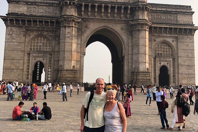 Mumbai Tour: The Most Famous Historical Spots By Car - Gateway of India and the Taj-area landmarks: the classic Mumbai scene