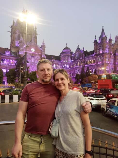 Night Tour: Mumbai’s Nights & Buzzing Bazaars - Meeting point, pickup, and getting started without stress