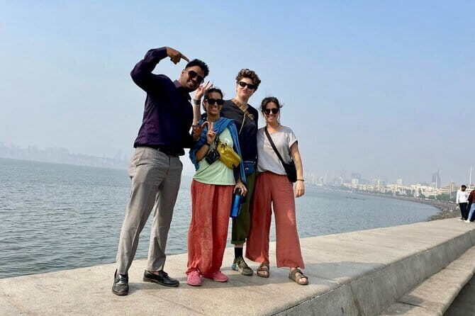 Old Mumbai Sightseeing Tour with a Local Guide - Marine Drive ride and the Gandhi House history lesson