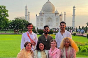 One-Day Private Taj Mahal Tour From Mumbai - From Mumbai to Delhi: smooth pickup and the value of not coordinating