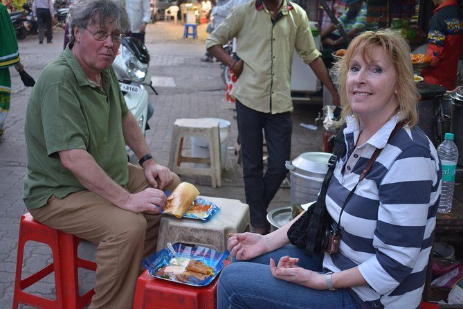 Private 4-Hour Tour of Mumbai’s Tastiest Local Foods - The feel of this tour: fast, focused, and built for flavor